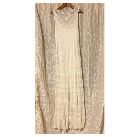 SUNDANCE Ivory White Lace Embroidered Maxi Dress Sleeveless Boho Festival Style - Picture 3 of 9